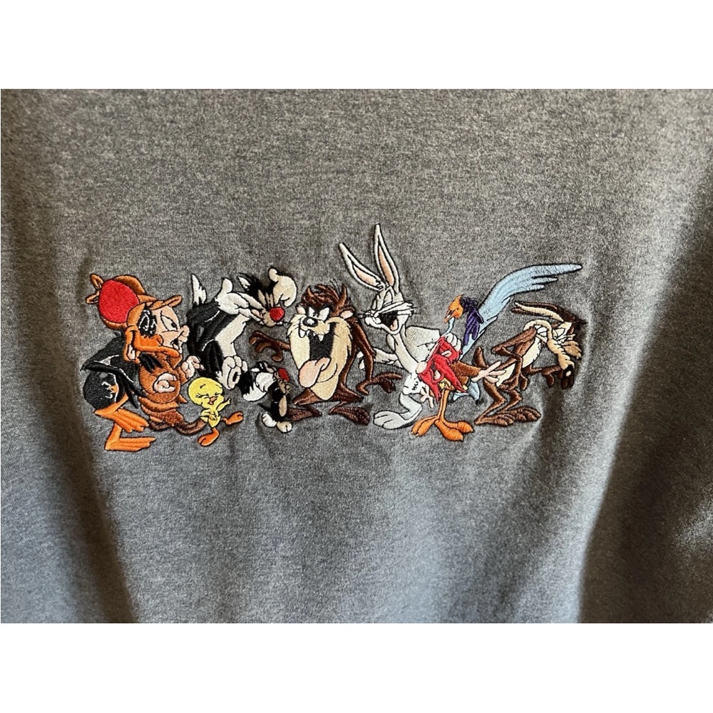 Vintage Looney Tunes Tee M Full Cast Embroidery Rare Sylvester Sr & Jr
